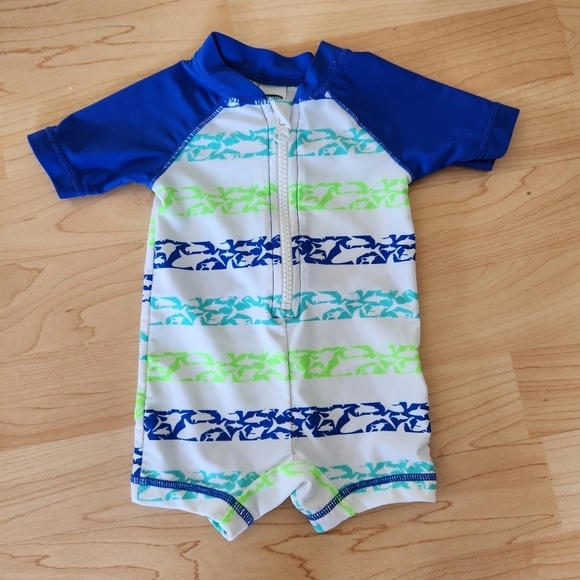 Old Navy swimsuit - Picture 2 of 4